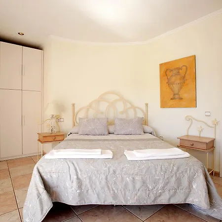 Casa Creus Holiday home *